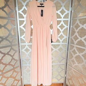 NWT Lulu's Pink Pleated Gown with Bishop Sleeves